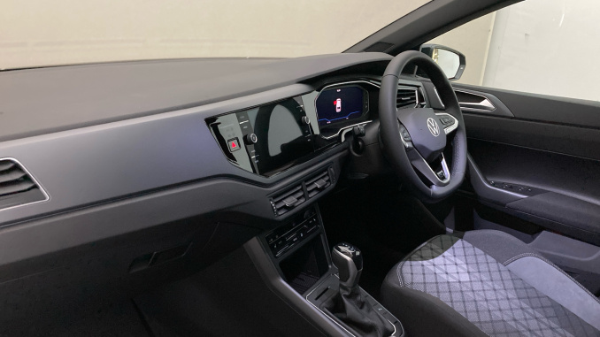 Volkswagen Polo 1.0 TSI 115 Black Edition 5dr DSG Petrol Hatchback - Image 2
